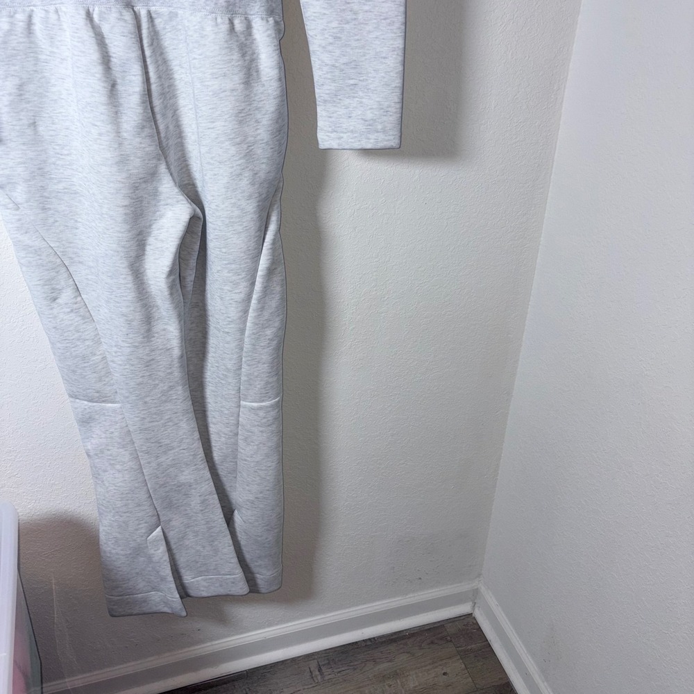 Nike Tech Fleece Jumpsuit large Grey New Full Zip Mock Neck Long Sleeve Sporty - Picture 3 of 11